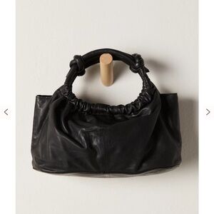 NWT Free People Head over Heels crossbody❤️❤️❤️❤️